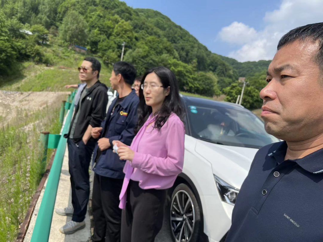 吉林省生態(tài)環(huán)境廳土壤生態(tài)環(huán)境處調(diào)研督導(dǎo)歷史遺留固體廢物調(diào)查和尾礦庫(kù)污染隱患排查工作 吉林省生態(tài)環(huán)境廳土壤生態(tài)環(huán)境處調(diào)研督導(dǎo)歷史遺留固體廢物調(diào)查和尾礦庫(kù)污染隱患排查工作